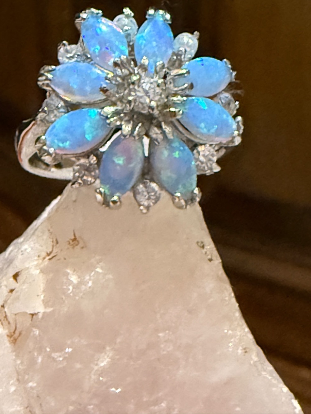 Vintage .925 Sterling Silver Blue Opal Flower Statement Ring - Size 7 NWOT